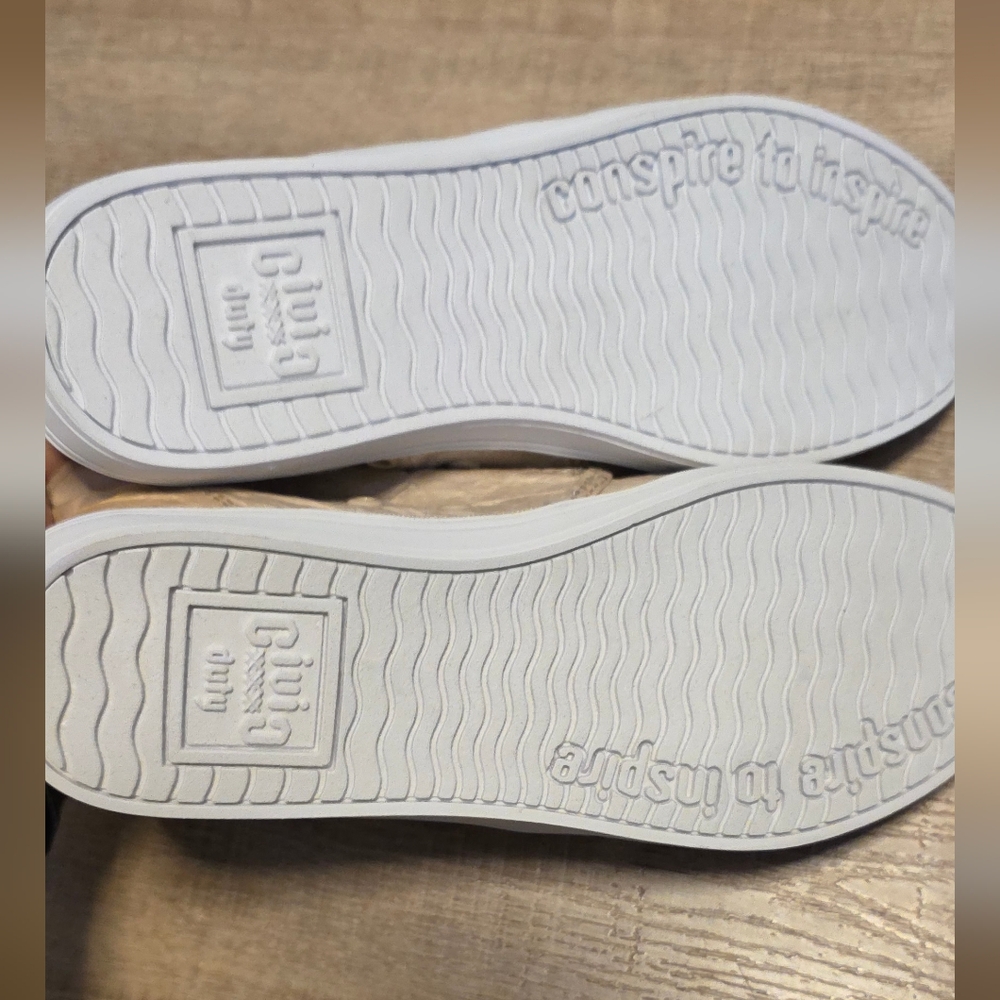 Civic Duty ($85) Sensation Tyvek High Top Sneakers - Picture 5 of 10